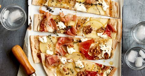  Tarte Flambée: ¡Una explosión de sabores alsacianos en cada bocado crujiente!